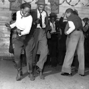 Juke Joint outside Clarksdale, Missouri November 1939 dance / dancing / party season Juke Joint outside Clarksdale, Missouri November 1939 dance / dancing / party season