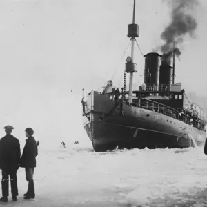 King Winter comes to Finland. A picture showing the Finnish ice breaker Tarmo King Winter comes to Finland. A picture showing the Finnish ice breaker Tarmo