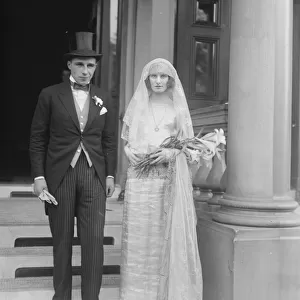 Lady June Butlers wedding. Lady June Butler was married to Mr Js Charlton at Brompton Oratory