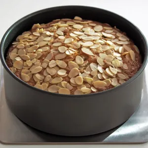 Light Fruit Cake Print in Tin Light Fruit Cake Print in Tin