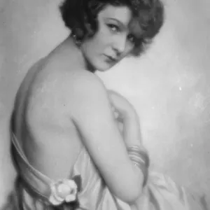 Mlle Yvette, famous dancer and well - known in Paris and Viennese society. 24 Mlle Yvette, famous dancer and well - known in Paris and Viennese society. 24