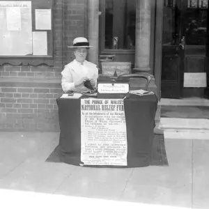 Mrs Dawnay, Mayoress of Wandsworth. Working for the Prince of Wales Fund. 1914 - 1918 Mrs Dawnay, Mayoress of Wandsworth. Working for the Prince of Wales Fund. 1914 - 1918