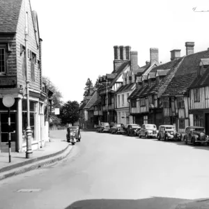 Old Houses in High Street, East Grinstead, Sussex Old Houses in High Street, East Grinstead, Sussex