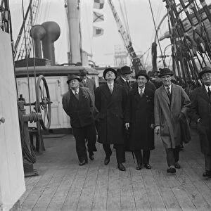 Old salts visit the Cutty Sark in Greenhithe, Kent. 1938