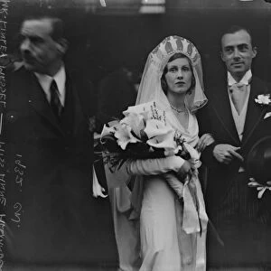 A pretty military wedding. The marriage of Mr Linley Messel and Miss Anne Alexander