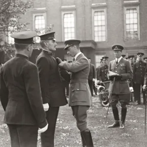 Prince Albert decorates NSPCC inspectors. Rs M Thomas Henry Waldren, M C ( Royal