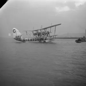 Print of the Short S.8 flying boat in takeoff, 21 February 1928 Print of the Short S.8 flying boat in takeoff, 21 February 1928