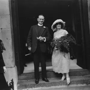 The Vicar of Staines weds. Commander Sir Edward Nicholl, RNR, was best man The Vicar of Staines weds. Commander Sir Edward Nicholl, RNR, was best man