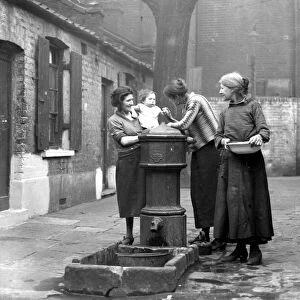 Water pump at Twine Court, London. 1933