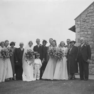 The wedding of Mr Albert Victor Phipps and Miss Ivy Florence Morgan in Eltham, Kent The wedding of Mr Albert Victor Phipps and Miss Ivy Florence Morgan in Eltham, Kent