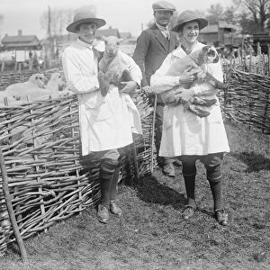 Wilton May Fair Land girls 14 May 1920