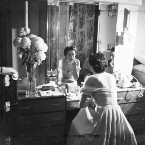 A Woman passengers on the maiden voyage of the RMS Queen Elizabeth luxury liner