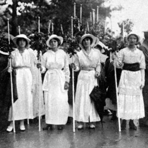 Womans Right To Serve Demonstration, on 17 July 1915, of thousands of women