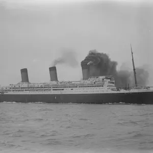 Worlds largest ship arrives at Southampton The new White Star Liner RMS Majestic Worlds largest ship arrives at Southampton The new White Star Liner RMS Majestic