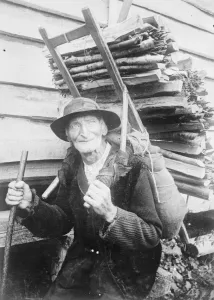 104 and still working. Kasper Braun, Switzerlands oldest man. 6 December 1926