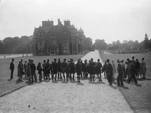 Country House Prints: 20, 000 walk round the Kings country house. The beautiful grounds at Sandringham
