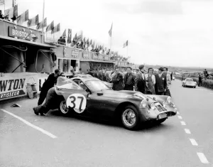 Sports Car Prints: 24 HOURS LE-MANS ENDURANCE RACE The Bristol car to be driven by Macklin and Whitehead