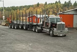 Trucks Collection: A 6 x4 western star tractor unit hitched up to a 5 axle (2 of which are lift axles)