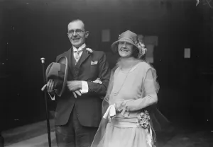 Actress weds dramatic critic Miss D Waring was married at St Mary Abbot, Kensington