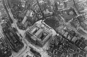 An aerial view of Amsterdam. 12 September 1923