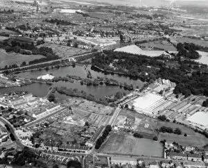 1950s Collection: Aerial view of Dartford, Kent including the A2. 13 September 1956