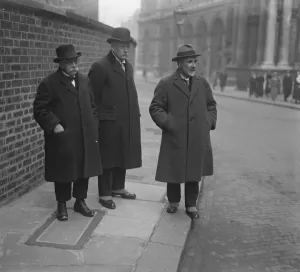 Agricultural advisory committee visits the Premier. Left to right : Mr George Edwards