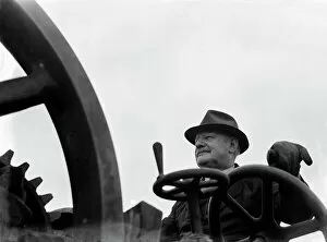 : Agricultural Machinery : Mr Chris Lambert, of Horsmonden, Kent, was a steam haulage contractor