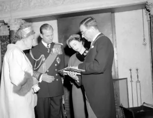 Amsterdam The Netherlands Three day state visit Queen and Prince Philip. Mayor of Amsterdam