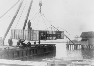 Amundsen Ellsworth Polar Flight Roald Amundsen will shortly arrive at Spitzbergen