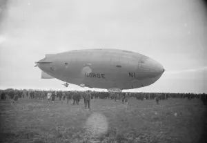 Amundsens airship Norge arrives at Pulham. The Norge in flight. 12 April 1926