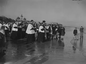 Priests Prints: The ancient custom of blessing the sea at Rogationtide was revived at St Leonard s