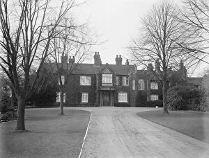 Gardens Collection: Appleton House, Sandringham, Norfolk, the Royal estate. 2 March 1929