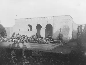 Armistice day in Cairo, unveiling of the Cross of Sacrifice at British Protestant Cemetery