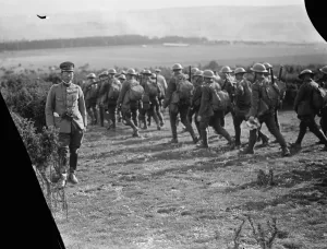 Army manoeuvres in Wiltshire. 24 September 1925