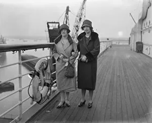Ship Collection: Arrivals on the Leviathan at Southampton Mrs John McCormack, wife of the singer