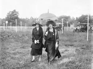 Ascot Mrs Baldwin and her daughter 17 June 1924