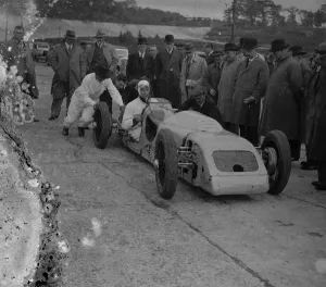 Attempt of diesel car records at Brooklands. Dr Reginald Munday is the new diesel
