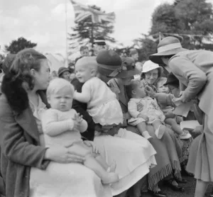 Mothers Prints: Baby show at Sidcup fete, Kent. 1936