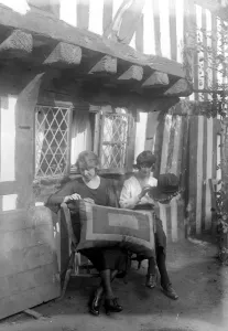 Battlejack industry at Battle. 1922