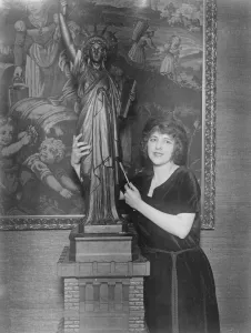 Statue Prints: Most beautiful girl in the Golden West, a sculptress of great ability. Miss Beryl Halley