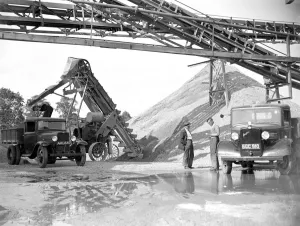 Conveyor Prints: Bedford truck and machinery at the Sand & Gravel Co Ltd gray gravel pit in Sidcup, Kent
