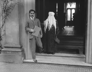 Begum of Bhopal leaves for India after Abdicating in favour of her son. The Begum
