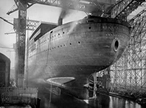 Scaffolding Collection: Belgian Navy. The stern view of the new giant ship, Belgenland, before her launch