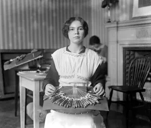 Belgians Girls lace makers in London. 1914 - 1918