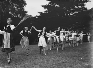 Bergman Osterberg College of Physical Education in Darford, Kent. Girls Hungarian