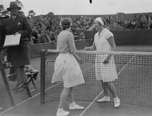 Betty Nuthall defeats new tennis star, Miss Trammers forgets her clothes