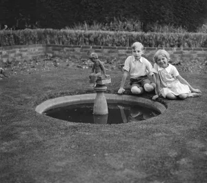 Girl Prints: Betty and Paul Gillespie, children of the famous theatrical magnate, Mr R H Gillespie