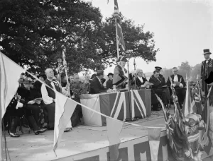 Bexley Charter celebrations ( incorporation as a borough ); The Mayor addressing