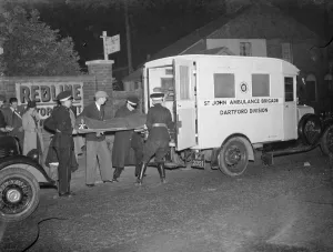 Preparation Prints: A blackout ambulance receiving a casualty in Dartford, Kent. 1939