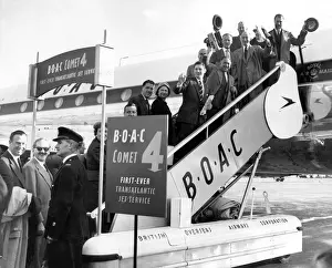 Bon Voyage Prints: The BOAC Comet 4 beat the much publicised Pan American Airways Boeing 707 in setting